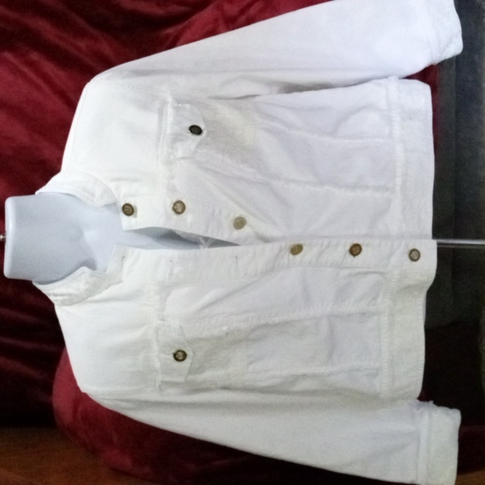 CHICO'S White denim jacket with lace trim - women's size 2